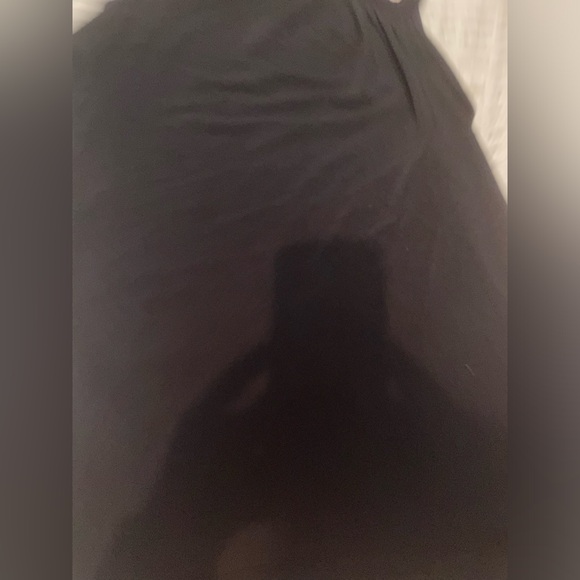 DKNY tank - super cute size small never worn - Picture 3 of 3